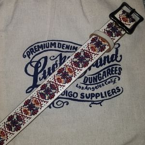 Lucky Brand ☆ SZ XL ☆ White Stitched Belt